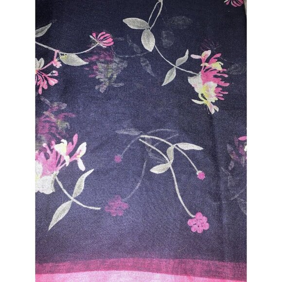 Joules Clothing Great Britain Semi sheer long Wrap Scarf Blue Floral Pink Hem - Picture 4 of 5